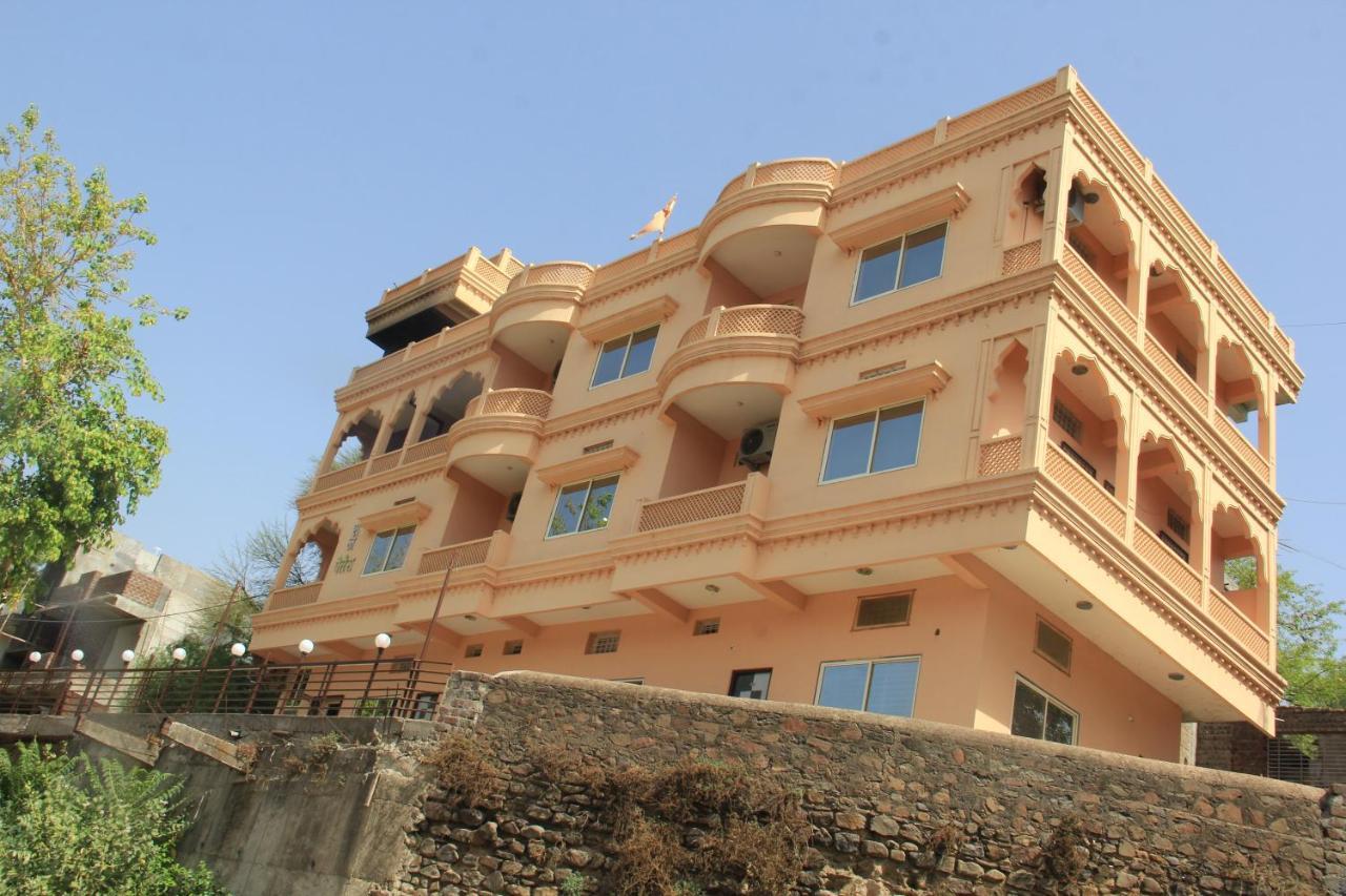 Maheshwar Hotel Raj Palace מראה חיצוני תמונה